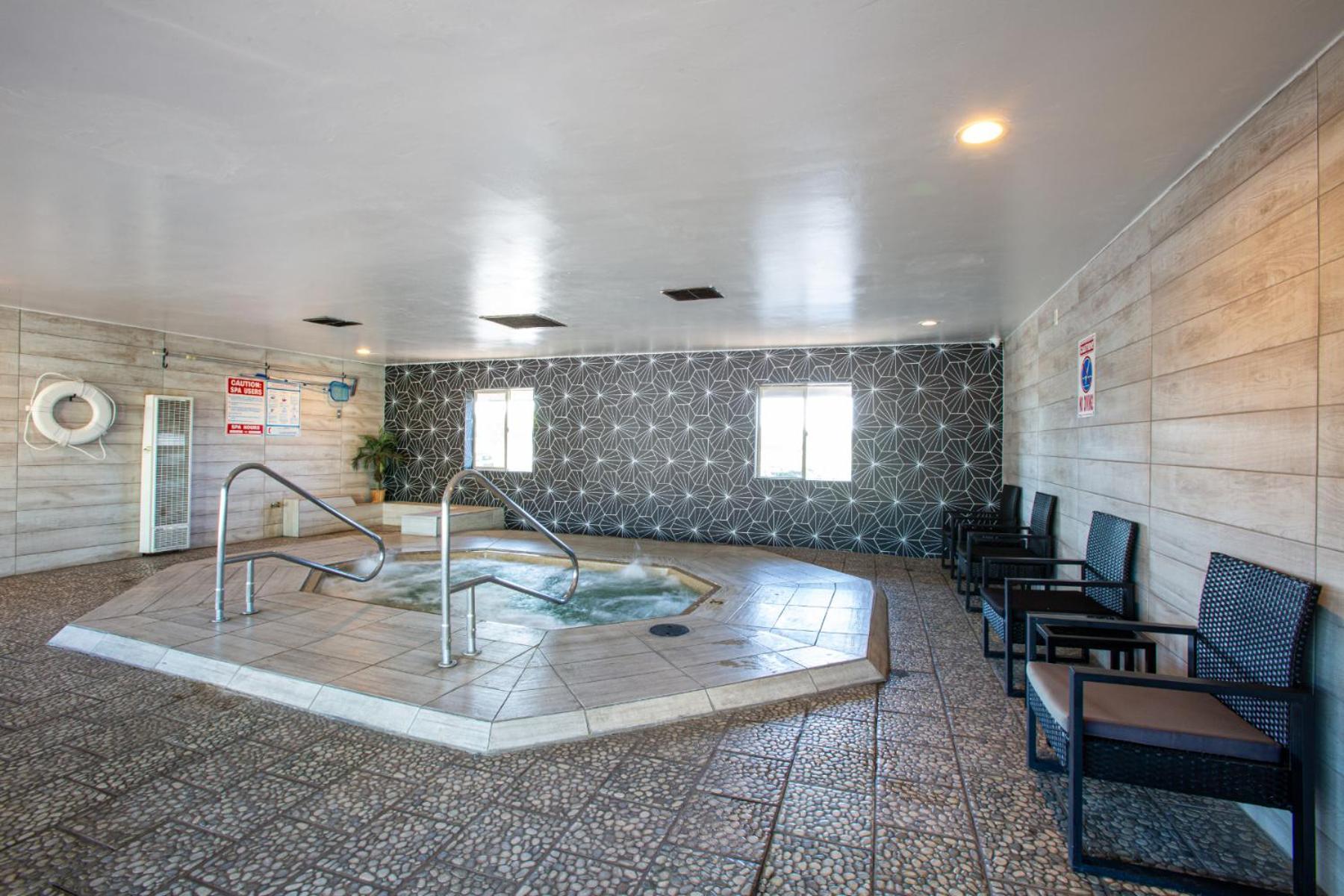 Hotel Elev8 Flagstaff I-40 Exit 198 Butler Ave Экстерьер фото